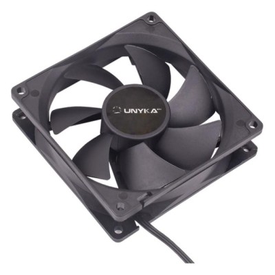 Ventilador Interno Unyka 90mm Color Negro 7 Aspas