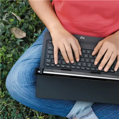 Logitech Universal Folio QWERTY Español Bluetooth Negro