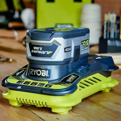 Cargador de Baterías Ryobi ONE+ RC18-150 Litio-ion/ 18V 5,0 Ah/