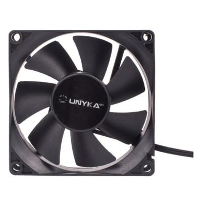 Ventilador Interno Unyka 80mm Color Negro 7 Aspas