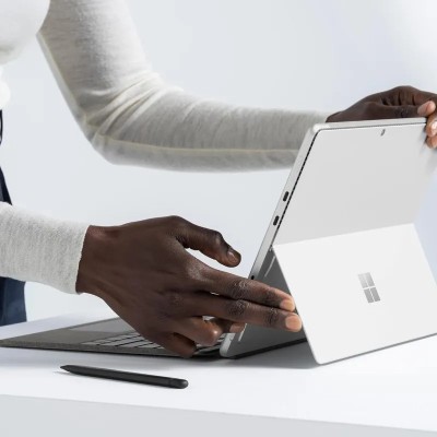 Microsoft Teclado Surface Pro Signature Español Platino con