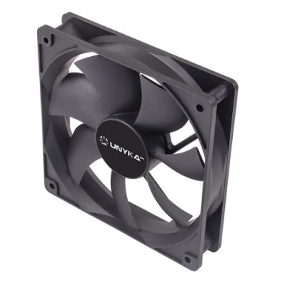 Ventilador Interno Unyka 120mm Color Negro 7 Aspas